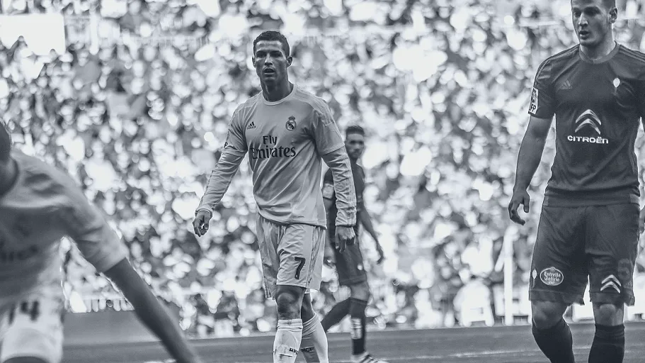 赛后发布会的价值更高：从回答顺序读出教练的真实判断·赛后复盘·转会动态